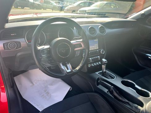 Used 2019 Ford Mustang Coupe w/ Equipment Group 101A image 10