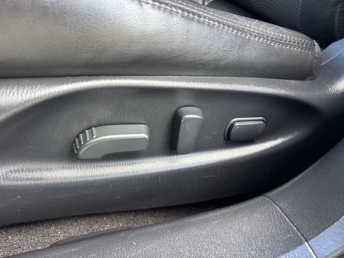 Used 2015 INFINITI Q70 3.7 image 19