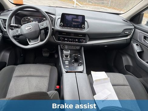 Used 2025 Nissan Rogue SV image 11