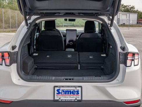 Used 2025 Ford Mustang Mach-E Premium image 26