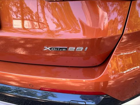 Certified 2025 BMW X1 xDrive28i w/ Technology Package AWD/4WD image 10