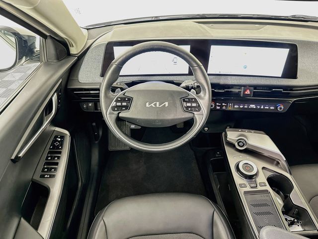 Used 2024 Kia EV6 Light AWD/4WD image 10