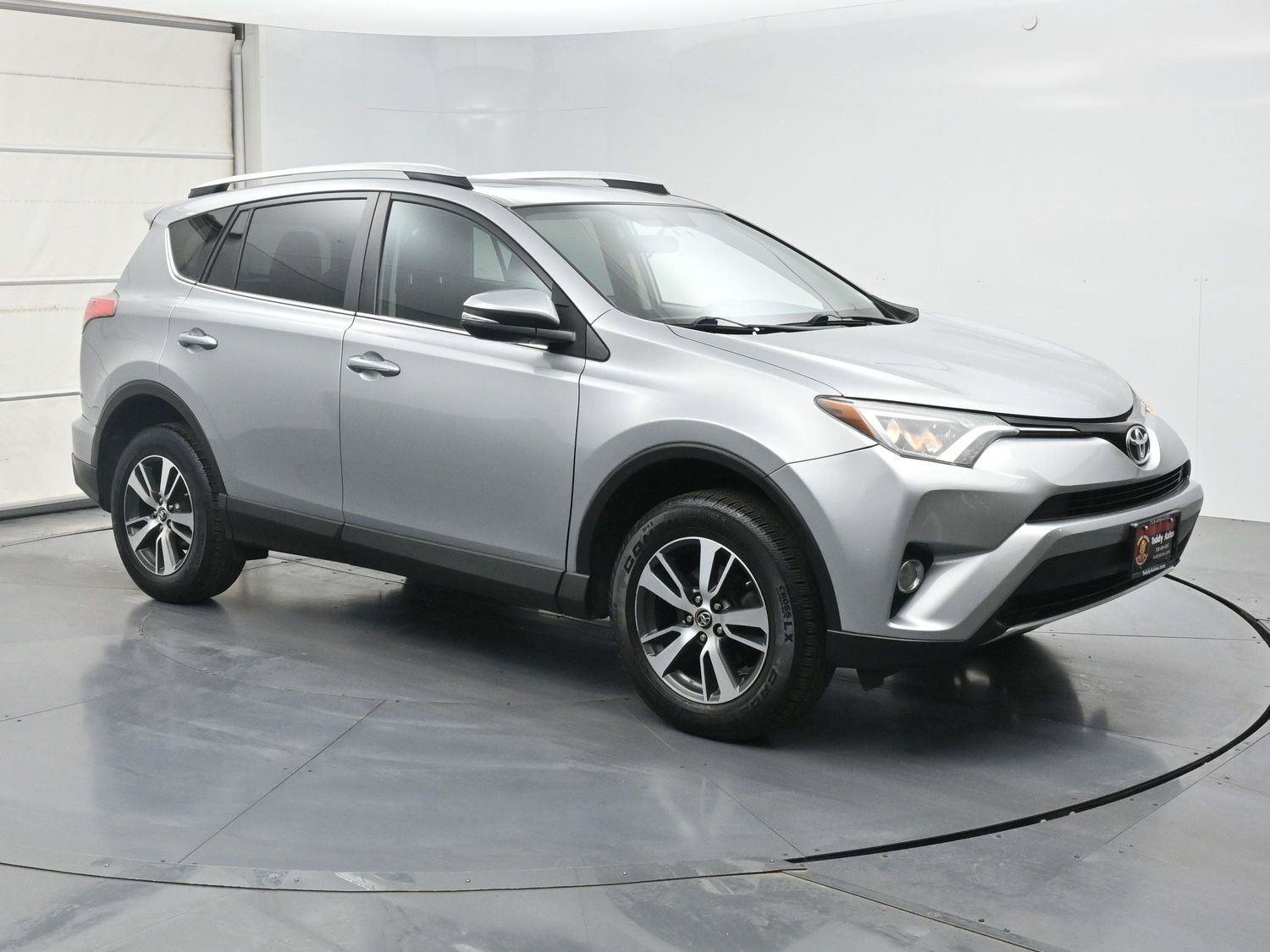 Used 2016 Toyota RAV4 XLE AWD/4WD image 26