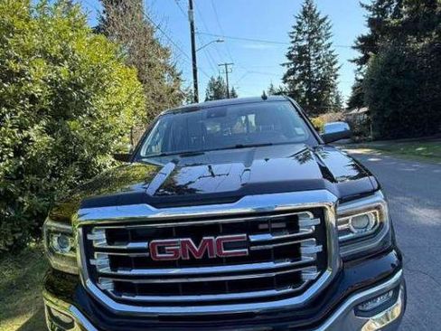 Used 2018 GMC Sierra 1500 SLT AWD/4WD image 10