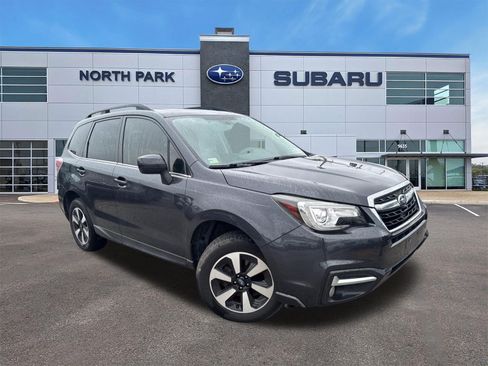 Used 2017 Subaru Forester 2.5i Limited AWD/4WD image 1