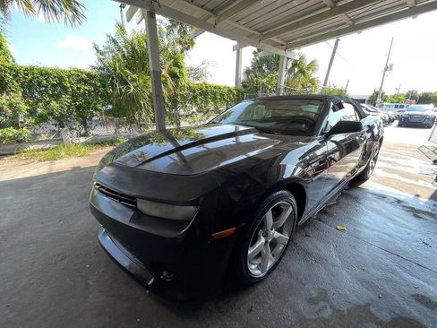 Used 2014 Chevrolet Camaro LT RWD image 2