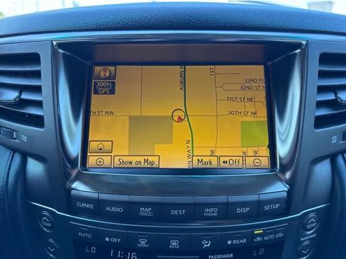 Used 2011 Lexus LX 570 4WD w/ Luxury Pkg image 23