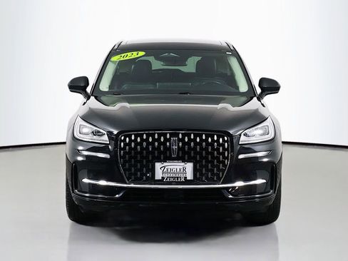 Used 2023 Lincoln Corsair Grand Touring image 2