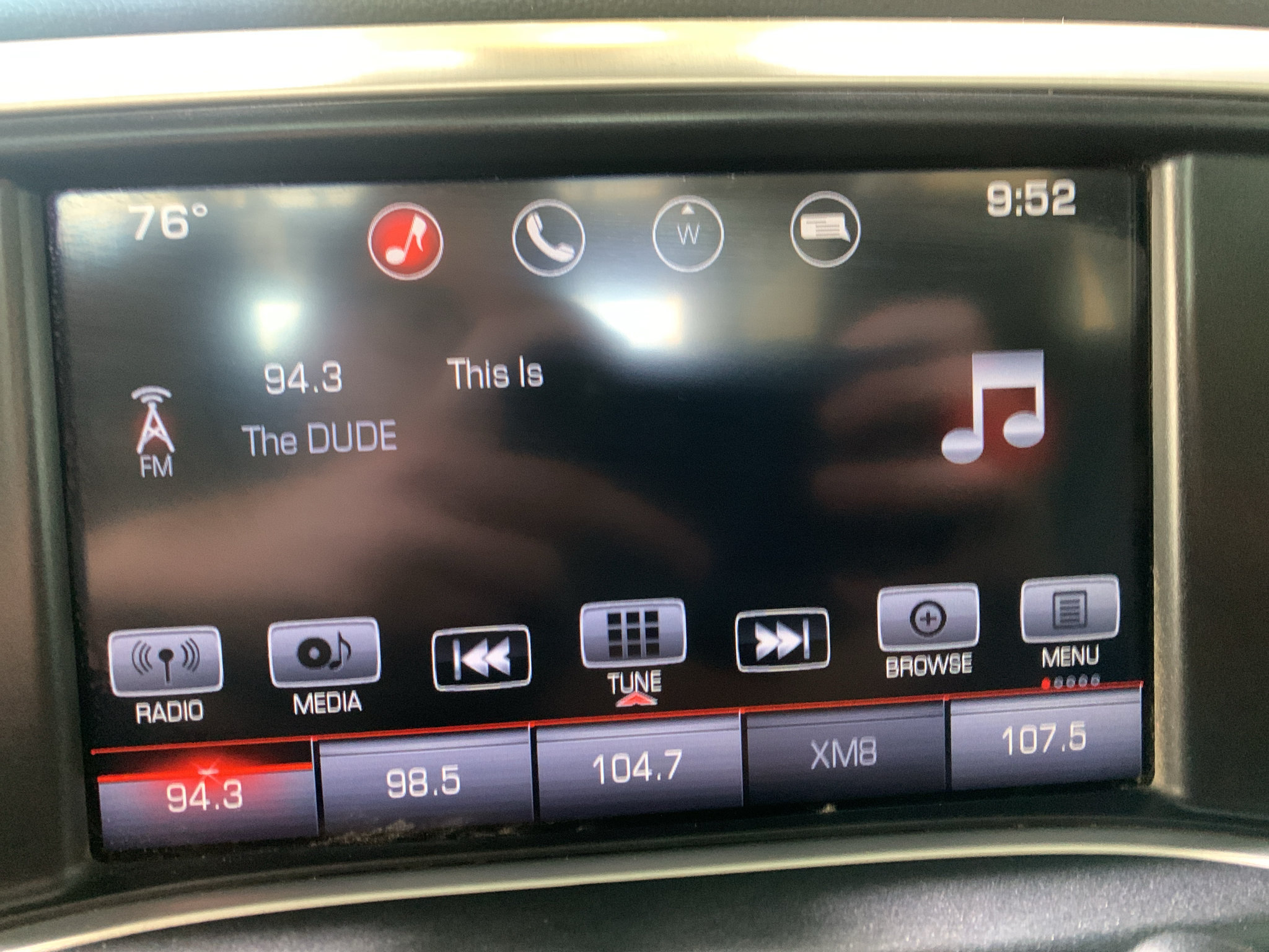 Used 2016 GMC Sierra 3500 SLE w/ SLE Preferred Package AWD/4WD image 18