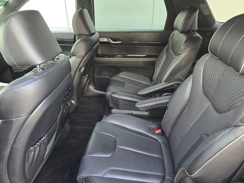 Used 2025 Hyundai Palisade Calligraphy image 15