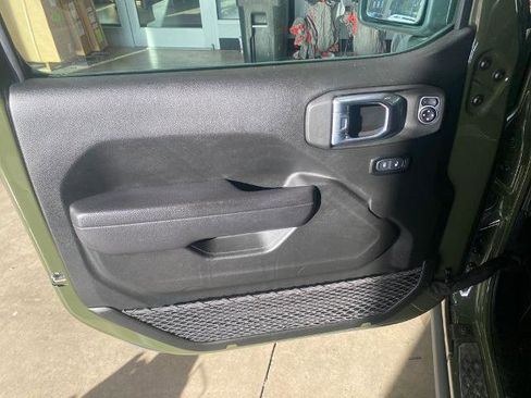 Used 2022 Jeep Gladiator Rubicon w/ LED Lighting Group image 20