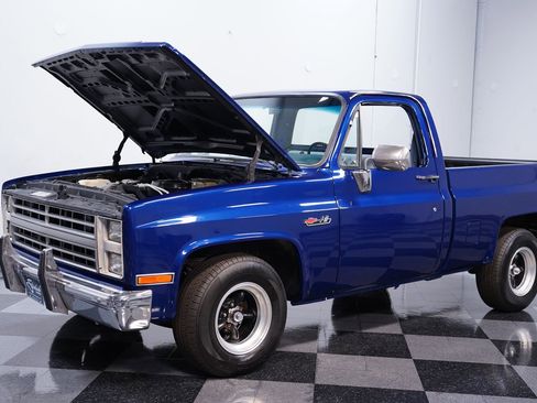 Used 1987 GMC Sierra 1500 2WD Regular Cab image 25