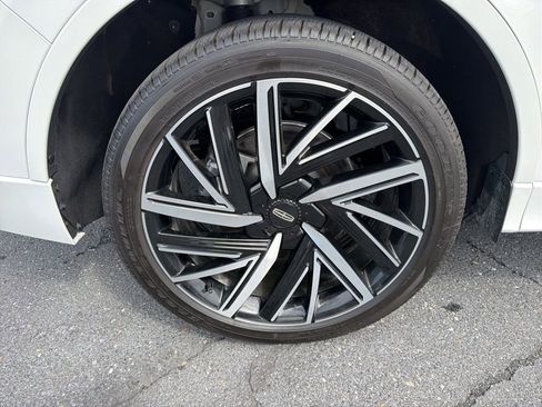 Certified 2025 Lincoln Aviator Black Label w/ Black Label Special Edition image 12