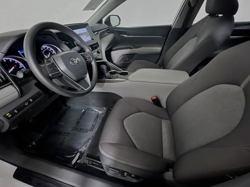 Used 2024 Toyota Camry LE image 15