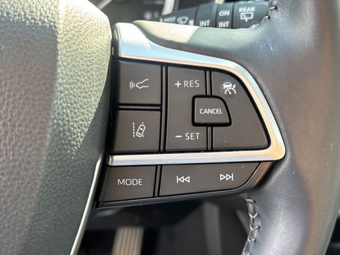 Used 2026 Toyota Highlander XLE AWD/4WD image 20
