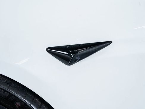 Used 2022 Tesla Model S Plaid image 19