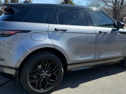 Used 2020 Land Rover Range Rover Evoque R-Dynamic SE AWD/4WD image 11