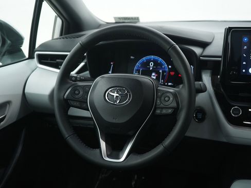 Used 2026 Toyota Corolla SE image 14
