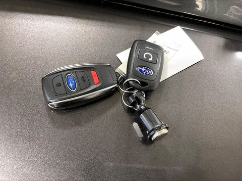 Used 2023 Subaru Ascent Limited w/ Technology Package AWD/4WD image 15