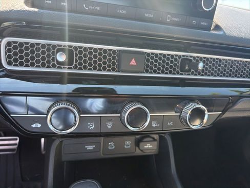 Used 2025 Honda Civic Sport image 24