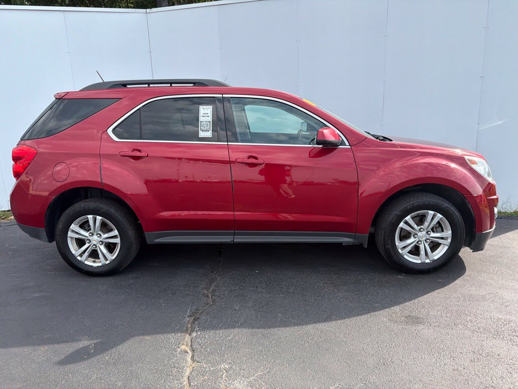 Used 2015 Chevrolet Equinox LT w/ Power Convenience Package FWD image 2