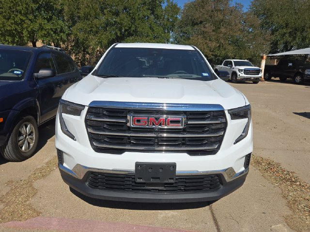 Used 2026 GMC Acadia Elevation FWD image 2
