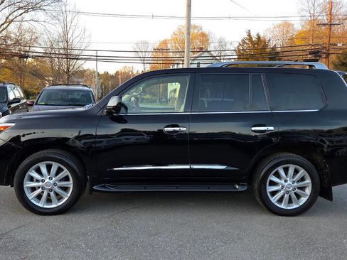 Used 2011 Lexus LX 570 4WD image 8