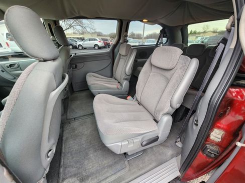 Used 2007 Dodge Grand Caravan SXT image 17