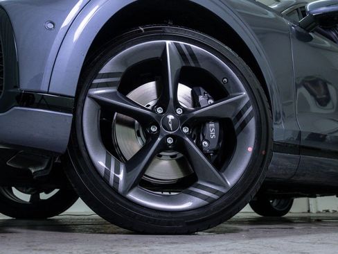 New 2026 Genesis GV70 2.5T Sport Prestige image 6