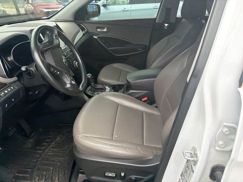 Used 2017 Hyundai Santa Fe Sport w/ Cargo Package FWD image 7