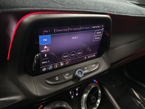 Used 2019 Chevrolet Camaro SS RWD image 28