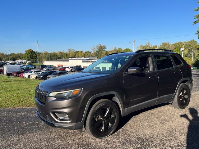 Certified 2021 Jeep Cherokee Latitude Plus AWD/4WD image 8