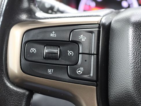 Used 2020 Chevrolet Silverado 1500 High Country w/ Technology Package AWD/4WD image 12