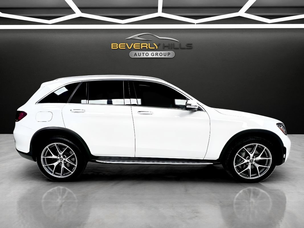 Used 2020 Mercedes-Benz GLC 300 4MATIC image 6