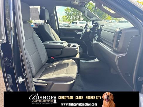 Used 2026 Chevrolet Silverado 1500 RST AWD/4WD image 19