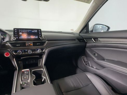 Used 2021 Honda Accord EX-L image 28