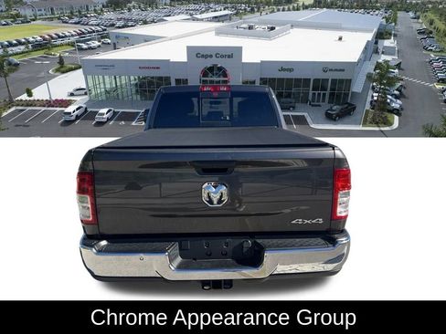 Used 2024 RAM 2500 Tradesman w/ Chrome Appearance Group AWD/4WD image 6