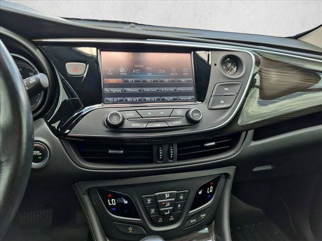 Certified 2019 Buick Envision Essence FWD image 14