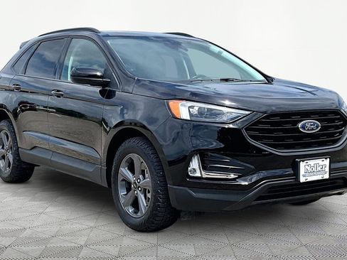 Certified 2023 Ford Edge SEL w/ Sport Appearance Package AWD/4WD image 12