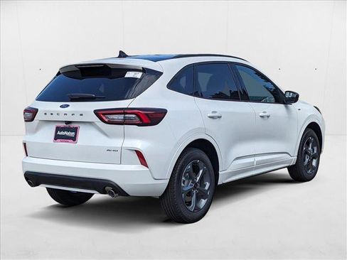 New 2024 Ford Escape ST-Line image 2