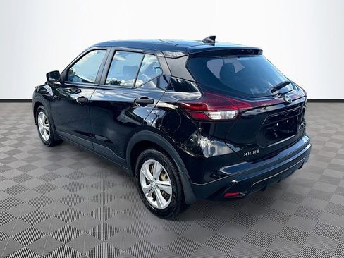 Used 2021 Nissan Kicks S image 6