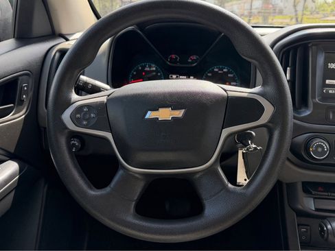 Used 2017 Chevrolet Colorado W/T w/ WT Convenience Package RWD image 19