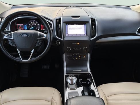 Used 2019 Ford Edge SEL w/ Equipment Group 201A FWD image 12