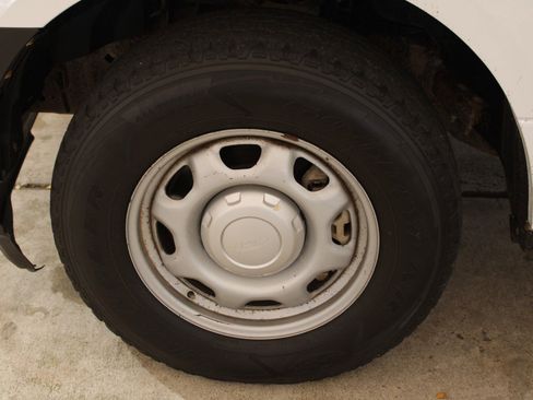 Used 2018 Ford F150 XL w/ Equipment Group 101A Mid image 17