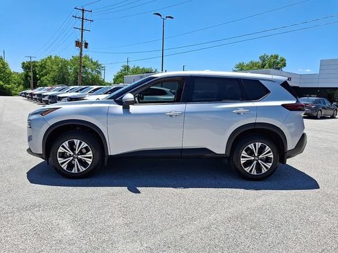 Used 2021 Nissan Rogue SV AWD/4WD image 5