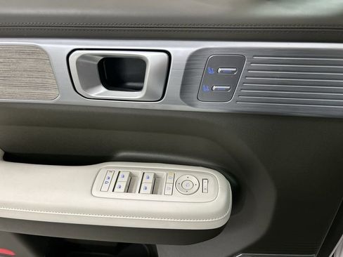 Used 2024 Hyundai Santa Fe Calligraphy image 11