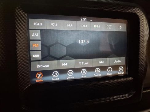 Certified 2021 Jeep Wrangler Sport image 15