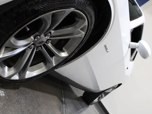 Used 2020 Dodge Challenger R/T RWD image 8