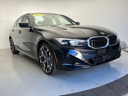 Certified 2025 BMW 330i Sedan image 2