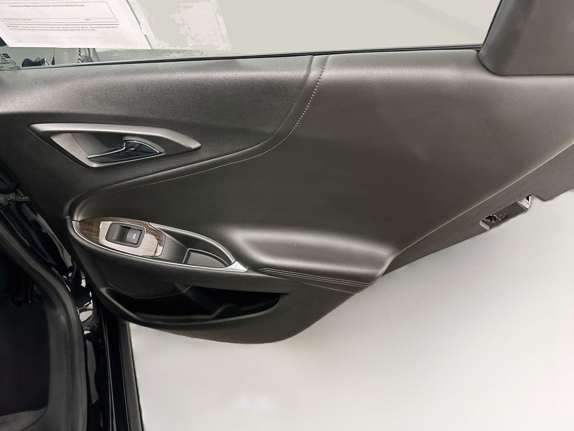 Used 2024 Chevrolet Malibu LT FWD image 30